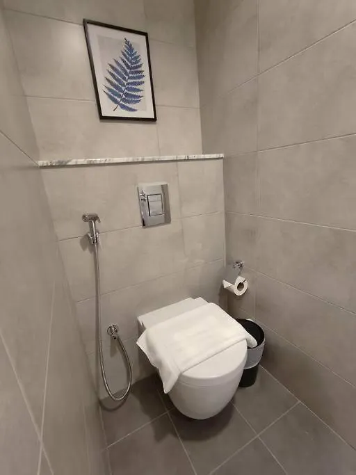 Upgraded Downtown Dubai 2 Bd Apartment