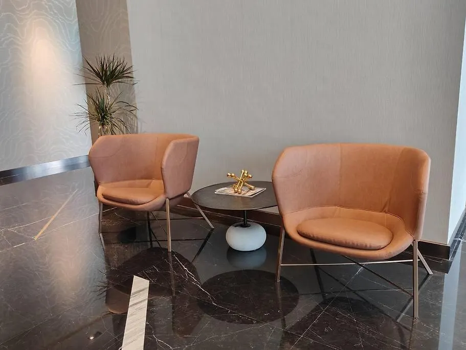 Appartamento Upgraded Downtown Dubai 2 Bd